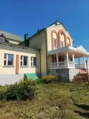 Земельный участок площадью 10675 кв.м., здание 1985.9 кв.м., Орловская область. Кадастровый номер участка: 57:07:0030402:357. Сооружения: электрические сети с трансформаторной подстанцией протяженностью 532 м, кадастровый номер 57:07:0710101:223; пожарные резервуары площадью 200 кв.м, кадастровый…