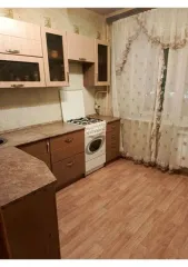 1/4 доли квартиры, 33.8 м², г. Тамбов, Тамбовская область 1/4 доля квартиры в Тамбове еще 1/4 доля квартиры в Тамбове еще 1/4 доли в праве общей долевой собственности в квартире, расположенной по адресу: Тамбовская область, г. Тамбов, ул. Магистральная, д 1, кв. 83, общей площадью 33,8 кв.м., этаж…