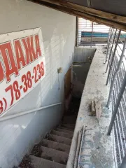 Нежилое помещение 83 кв.м, Республика Крым, Симферополь, пгт Аэрофлотский. Нежилое помещение общей площадью 83,0 кв. м, расположенное в цокольном этаже многоквартирного жилого дома, по адресу: Республика Крым, г. Симферополь, пгт Аэрофлотский, ул. Мальченко, д. 7. Недвижимое имущество – нежилое…