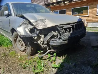 Фольксваген Пассат 2000 Легковой автомобиль Volkswagen Passat, VIN: WVWZZZ3BZYP172775, 2000 г.в., цвет – серебристый.