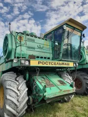 Зерноуборочный комбайн РСМ-10Б «ДОН-1500Б» с платформой-подборщиком и жаткой. Идентификационный номер 4942 РНФИ П23560010844. Год выпуска 2001. Заводской номер 080789. Тип двигателя: двигатель внутреннего сгорания, количество 1. Модель, номер двигателя: ЯМЗ-238 АК, 119908. Государственный…