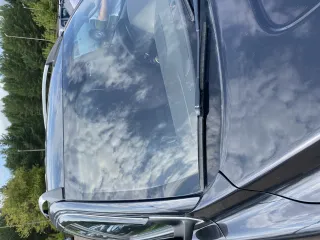 Volvo XC90 2007 года. Идентификационный номер (VIN): YV1CM595771402506. Тип ТС: легковой прочее. Категория: В/М1. Год изготовления: 2007. Модель и номер двигателя: В5254Т 4140264. Кузов: YV1CM595771402506, цвет черный. Мощность двигателя: 209 л.с. / 153,7 кВт. Рабочий объем: 2521 см³. Разрешенная…