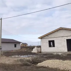 Объект незавершенного строительства и земельный участок в д. Ладога, Ленинградская обл. Земельный участок с кадастровым номером: 47:26:0108001:11094 и объект незавершенного строительства с кадастровым номером 47:26:0108001:16268, адрес (местонахождение): Россия, обл Ленинградская, р-н Тосненский, д…
