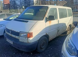 Автомобиль легковой ФОЛЬКСВАГЕН ТRАNSPORTER T4, 2001 г.в., VIN WV2ZZZ70Z2H067916. Требуется ремонт.