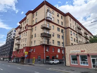 Квартира, 66,4 кв. м, г. Москва, ул. Русаковская, д. 4, стр. 1, кв. 56, общей площадью 66,4 кв. м (этаж № 1), кадастровый номер: 77:01:0003033:1781, вид жилого помещения: жилое, общая площадь: 66,4.