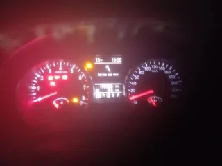 Nissan Qashqai 2011 года, 141 л.с., 193920 км, АКПП. Автомобиль Ниссан Кашкай, идентификационный номер VIN SINFBAJ10U2356981, 2011 года выпуска, цвет кузова: черный, мощность двигателя: 141 л.с./104 кВт, рабочий объем двигателя 1997 куб.см., экологический класс: четвертый, пробег 193920 км.