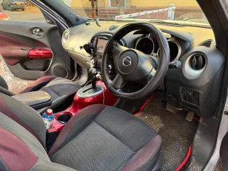 Nissan Juke, 2010 года, 114 лс, 185602 км, АКПП Колеса зима на 17, не горит правая фара,Сигнализация с автозапуском.