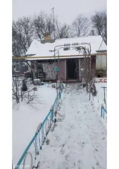 4/10 доли в здании, площадь 74.8 кв.м., назначение: жилой дом, количество этажей: 1, адрес: Россия, Липецкая область, Липецкий муниципальный район, сельское поселение Боринский сельсовет, село Боринское, улица Луначарского, дом 18, кадастровый номер: 48:13:1370312:28. 4/10 доли земельного участка…