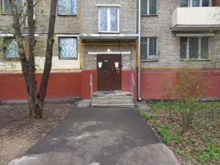Жилое помещение 38,4 кв.м, Москва жилое помещение по адресу: г. Москва, ул. Шверника, д. 1, корп. 3, кв. 17Б, общей площадью 38,4 кв. м (этаж № 1), кадастровый номер: 77:06:0002009:5377 Вид жилого помещения: Жилое Общая площадь: 38.4