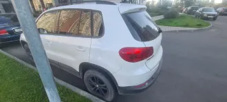 Volkswagen Tiguan 2012 года, VIN XW8ZZZ5NZCG126766. Осмотр в Воронеже по предварительной договоренности по телефону 8 999 473 70 20.