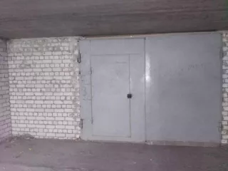 Помещение  гараж , кадастровый номер: 36:34:0506002:3513, назначение объекта недвижимости: нежилое. Виды разрешенного использования объекта недвижимости: данные отсутствуют. Местоположение: Воронежская область, г.Воронеж, ул.9 Января, д.217а, ПГСК  Девяточка , бокс 12. Площадь: 40.6. Вид права…