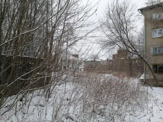 3/16 доли дома и 3/16 доли земельного участка, Ивановская область, г. Фурманов, ул. Октябрьская, дом 26а. Земельный участок, категория земель: Земли населенных пунктов, разрешенное использование: для существующего индивидуального жилищного строительства, общая площадь 1 436,05 кв. м., кадастровый…