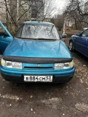 ВАЗ 21102 2000 года выпуска, категория B, государственный регистрационный знак В884СМ53. VIN отсутствует.