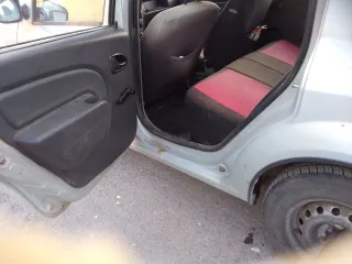 Renault Logan 2007 Автомобиль легковой. Марка (модель) ТС: Renault Logan (SR). Год выпуска: 2007. VIN: X7LLSRAGH7H102119. ПТС: 77MM998100240720070Z. С имуществом, являющимся предметом торгов, можно ознакомиться по адресу: Российская Федерация, Рязанская область, по предварительной записи у…
