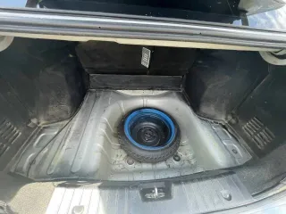 Chevrolet Aveo, 2007 года, 93,9 лс, 285 680 км, АКПП. Автомобиль марки Шевроле Авео модель CHEVROLET AVEO, 2007 г.в. VIN номер KL1SA697J8B088163. Имущество обременено залогом Банка ВТБ (ПАО). Визуальных дефектов по кузову нет, требуется замена кнопки на селекторе, требуется замена одного фиксатора…