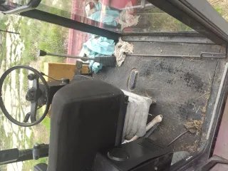 Кормоуборочный комбайн КСК-600, 2014 года выпуска, заводской номер 934, государственный регистрационный знак 3580вр33, масса 7780 кг. В комплекте жатка для трав КГС-0200000, заводской номер 995, масса 1700 кг, 2013 года выпуска, и подборщик КГС-0900000, заводской номер 777, масса 860 кг, 2014 года…