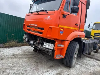 КАМАЗ 6460 2007 года выпуска, VIN XTC64600071146807. Автомобиль находится в Пензенской области, Бессоновском районе, селе Бессоновка. Осмотр возможен по предварительной договоренности по телефону 89270968655 или по электронной почте 89270968655t@mail.ru.