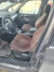 Ford S-MAX, 2011 г.в., VIN: WF0SXXGBWSBT53668, находится в залоге у ПАО "Сбербанк".