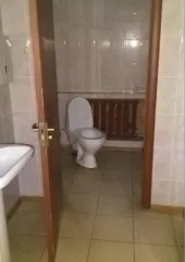 Нежилое помещение, 222,6 кв.м, Тульская область, с кадастровым номером 71:05:030307:581, расположенное по адресу: Тульская область, р-н Веневский, г. Венев, ул. Коммуны, д. 25а. Год ввода в эксплуатацию:  Вид ограничений и обременений: не зарегистрировано. Кадастровый номер объекта недвижимости…