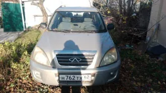 Chery Tiggo T11, 2009 года, 132 лс, 216302 км, SUV T11 Тигго, цвет светло-бежевый, легковой универсал.