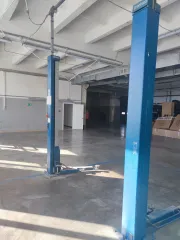 Подъемник двухстоечный NUSSBAUM, бывший в употреблении. Ознакомление с имуществом производится по адресу: Саратовская область, г. Энгельс, ул. Студенческая, д. 205, с момента публикации сообщения о продаже имущества и до окончания приема заявок по предварительной записи по телефону: 89270595555