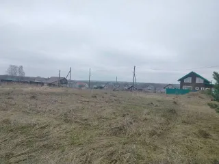 Земельные участки, 1608 кв.м, Пермский край. Земельный участок, площадь 1608 кв.м., назначение: Земли населенных пунктов, адрес (местонахождение): 617410, Пермский край, Кунгурский р-н, село Плеханово, кадастровый (условный) номер: 59:24:3600102:611, вид собственности: совместно нажитая. Обращаю…