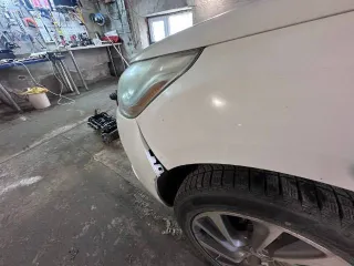 Citroen DS4 2012, 150 лс, 223616 км, АКПП. Легковой седан (не на ходу), белого цвета, VIN VF7NX5FEACY563166, ГРЗ В241ОА161, двигатель 10FJBZPSASF06 1537541, СТС 9961 854319.