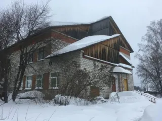 Нежилое помещение, 580,6 кв.м, Пермский край, Осинский округ, с. Паль, ул. Школьная, 5. Помещение, назначение: нежилое, этаж №1, №2, общая площадь 580,6 кв.м, кадастровый номер 59:29:0710003:490. Адрес объекта: Российская Федерация, Пермский край, городской округ Осинский, село Паль, улица…
