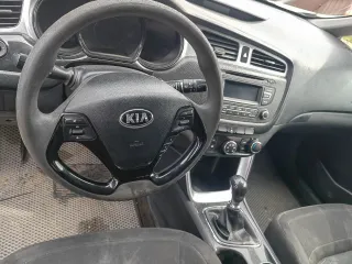 Kia JD (Cee'd) 2014, VIN-номер XWEHM811AF0000468. Ознакомление с имуществом производится самостоятельно по адресу: Краснодарский край, г. Ейск, ул. Седина, д. 97, тел.: 89182654346.