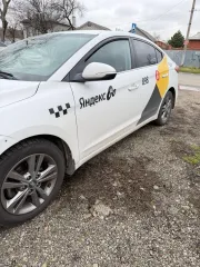 Hyundai Elantra 2018 года. VIN XWEDC41FBJ0004483. Ознакомление с имуществом по средам с 10:00 до 12:00 по адресу: г. Краснодар, ул. Чернышевского, д. 112/1, по предварительной договоренности по телефону: 89996240962.