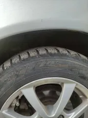 Honda Fit 2004 года, 86 л.с., пробег 300000 км, АКПП. Цвет серый. VIN отсутствует. ПТС 25ТО374964, госномер В989ТА96. Модель двигателя L13A, бензиновый, номер 1855928, мощность 86 л.с., объем 1339 куб. см. Номер кузова GD1-2033176. Экологический класс второй. Разрешенная максимальная масса 1275 кг…