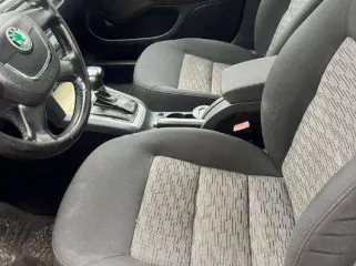 Skoda Octavia, цвет темно-серый, идентиф. №XW8CK41Z0DK244385, СТС 99 08 №498485, гос.№ Е267РО777
