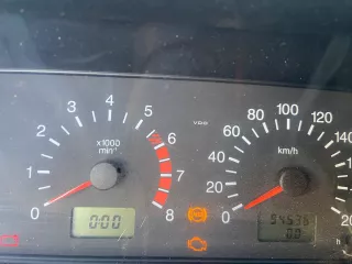 ЛАДА 212140 LADA 4X4, VIN: XTA21104060992907, 2015 г., госномер К345ВМ702. Автомобиль после ДТП, не на ходу, имеет многочисленные повреждения кузова, ходовая часть смещена из-за вылета с трассы. Двигатель не заводится, возможен капитальный ремонт. Могут быть скрытые дефекты. Фото и отчет об оценке…