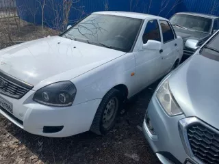 Автомобиль марки "lada 217030 Lada Priora", г.р.з. Е 669 РХ 186, VIN: XTA217030B0287019. Цвет белый, сколы ЛКП, вмятины. 2011 г.в. (Рег. номер ПИБИ 86-004105). Размер снижения начальной цены - 60%. Проверка исправности имущества не проводилась. Погрузка и транспортировка имущества с места хранения…