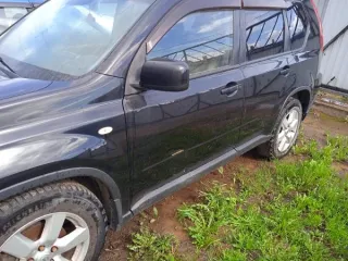 Nissan X-TRAIL 2.5 LE, 2007 г.в, г/н T396BC750, VIN JN1TANT31U0001246, цвет черный. Местонахождение: Кировская область, г. Киров, Заготзерновский проезд, д. 14. Вид права – собственность. Обременение – аресты. Судебный пристав-исполнитель ОСП по Октябрьскому району г. Кирова Круглянина А.Б. (тел…