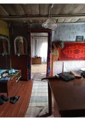 Жилой дом площадью 43.9 кв.м и земельный участок площадью 1615 кв.м. Адрес: Ленинградская область, Бокситогорский район, поселок Заборье, улица Кооперативная, дом 47. Кадастровый номер дома: 47:18:0424001:1356. Кадастровый номер участка: 47:18:0424001:22. Назначение участка: земли населенных…