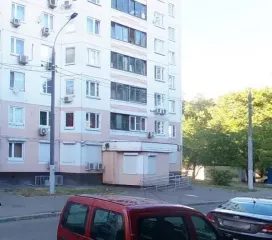 Квартира пл. 42,2 кв.м. по адресу г. Москва, ул. Намёткина, д. 13, корп. 2, кв. 175, к/н 77:06:0004007:3913. Общая площадь: 42.2. Вид жилого помещения: Квартира. Общие сведения об ограничениях и обременениях: Арест, запрет регистрационных действий.