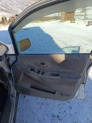 Легковой автомобиль Honda Odyssey (Хонда Одиссей), 1997 года выпуска, VIN: отсутствует, мощность двигателя: 150 л.с. (110/3 кВт), модель двигателя: F23A, двигатель №: 2204011, кузов: RA31006235. Не на ходу, пробита прокладка на двигателе внутреннего сгорания (ДВС) («выкидывает» масло), на…