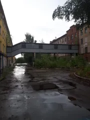 КПП-4 57 кв.м Самара. Здание контрольно-пропускного пункта (КПП-4), расположено по адресу: г.Самара, ул.Калинина, 1 (при въезде на бывшую территорию ОАО СПЗ со стороны Заводского шоссе), площадь по внешнему обмеру 57кв.м. Право собственности на КПП-4 в ЕГРН не зарегистрировано, возникло до 1997г. В…