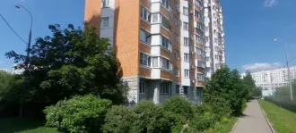 3/4 доли в праве на квартиру площадью 37,8 кв.м по адресу: г. Москва, аллея Витте, д. 4, корп. 1, кв. 3, кадастровый номер 77:06:0012003:4607. Общая площадь 37,8 кв.м. Имеются ограничения и обременения: арест, запрет регистрационных действий.