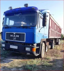 Грузовой тягач седельный MAN-19.422UL, 1992 года, VIN: WMAF02V693M158740, цвет синий.