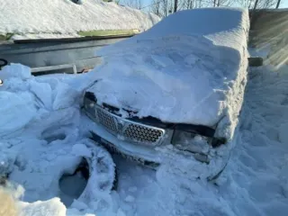 Автомобиль ГАЗ 3110, 1998 г.в, г/н С015КТ124, 4 колеса отсутствуют, ПТС 52ЕВ715777, СТС9905 № 079208, ключи изъяты, аккумулятор отсутствует  колеса отсутствуют, комплектность агрегатов и состояние  не проверялась Данное имущество обращено в доход государства. Находится в г. Лесосибирске. Автомобиль…