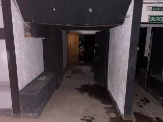 Помещение 355.4 кв.м в Санкт-Петербурге. Нежилое помещение общей площадью 355.4 кв.м, кадастровый номер 78:11:0006110:7396, адрес: Российская Федерация, Санкт-Петербург, проспект Индустриальный, д.27, литера А, помещение 46-Н. В нежилом помещении требуется ремонт, имеется задолженность по…