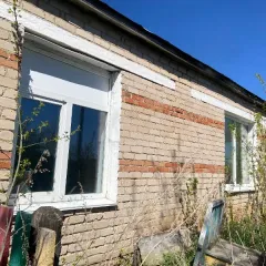 Нежилое здание 311 м2 с земельным участком 2600 м2 Челябинская обл. Здание с кадастровым номером 74:11:0306003:64, земельный участок с кадастровым номером 74:11:0306003:44 расположенные по адресу: Челябинская обл., Кизильский район, п. Зингейский, ул. Молодежная, д. 13 Год ввода в эксплуатацию…