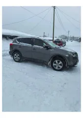 Toyota RAV4 2015, 146 лс, 140000 км. Автомобиль легковой, марка: Toyota, модель: RAV4, VIN: JTMBDREV10D080522, год изготовления: 2015, пробег 140 000 км.
