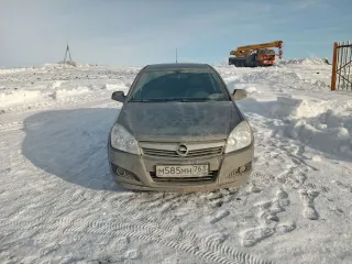 Opel Astra 2012 автомобиль марки: Opel, модель: Astra (A-H/NB), год выпуска: 2012 г., идентификационный номер (VIN): XWF0AHL69C0022755, находится в залоге ПАО «Совкомбанк». с имуществом можно ознакомиться по месту жительства должника, с документами можно ознакомиться в рабочие дни с 10:00 до 17:00…