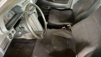 Автомобиль LADA 211440 SAMARA 2013 года выпуска, 82 л.с., VIN: XTA211440D5201283. Техническое состояние: автомобиль не на ходу. Пробит блок двигателя, коррозия кузова, износ ходовой, прогнил лонжерон, пробег неизвестен.