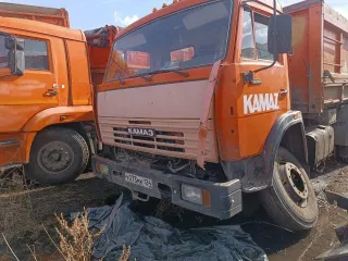 Камаз 4528-20 2013 года выпуска, автомобиль самосвал. Государственный регистрационный знак У073МК124, ПТС 16НН262931, VIN X8945280LDOBA7667.