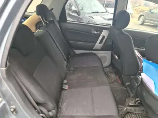 Toyota Rush 2006 года, серый. VIN отсутствует, ПТС 25 УМ 594267, госномер А986УС41. Произведен в Японии. Двигатель бензиновый, модель 3SZ, номер 1673811, мощность 109 л.с., объем 1495 см³.