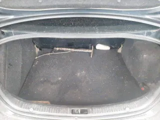 Mazda 3 2005 года выпуска, черный цвет. VIN: JMZBK12Z561296176, госномер: М815АС126. Мощность двигателя 77 л.с. (105 кВт), рабочий объем 1598 куб. см.